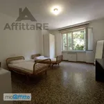 Rent 4 bedroom apartment of 140 m² in Milan