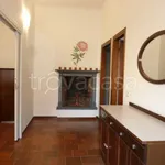 Rent 4 bedroom apartment of 110 m² in Milano