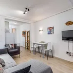 Rent a room of 65 m² in valencia