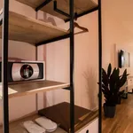 Rent 1 bedroom apartment of 32 m² in Berlin