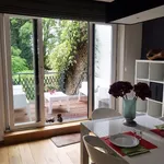 Maison de 230 m² avec 4 chambre(s) en location à UCCLE