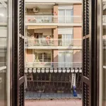 Rent a room of 120 m² in barcelona