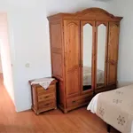 Rent a room of 530 m² in madrid