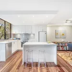 Rent 2 bedroom apartment in Woollahra