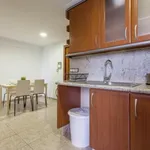 Rent 5 bedroom apartment in Valencia