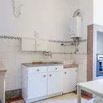 Rent a room in lisbon