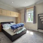 Rent 7 bedroom house in East Midlands