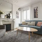 Appartement de 883 m² avec 2 chambre(s) en location à Paris