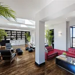 Rent 2 bedroom apartment of 96 m² in New York