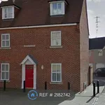 Rent 5 bedroom house in Colchester