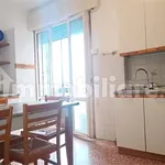 Rent 5 bedroom apartment of 100 m² in Venice