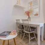 Rent 2 bedroom apartment of 75 m² in barcelona