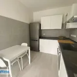 Affitto 3 camera appartamento di 80 m² in Bologna