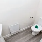 Rent 3 bedroom house in East Midlands