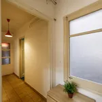 Rent 5 bedroom apartment in Barcelona