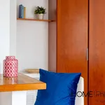 Rent 1 bedroom apartment of 39 m² in Milano