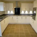 Rent 3 bedroom apartment in West Midlands