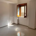 Rent 3 bedroom apartment of 126 m² in Solofra