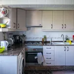 Rent a room of 90 m² in valencia