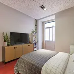 Rent a room in lisbon