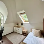 Rent 4 bedroom apartment of 170 m² in Budapest