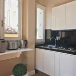 Rent 2 bedroom apartment of 70 m² in Florence