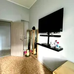 Rent 1 bedroom apartment of 65 m² in Salerno