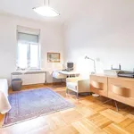 Rent 2 bedroom apartment of 115 m² in Zagreb