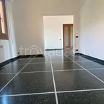 Rent 5 bedroom apartment of 164 m² in Genova