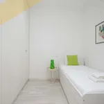 Alugar 5 quarto apartamento de 65 m² em Porto