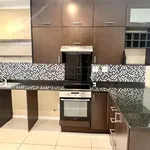 Rent 2 bedroom house of 90 m² in Johannesburg