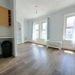 Rent 1 bedroom flat of 41 m² in St Leonards