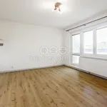 Rent 3 bedroom apartment of 71 m² in Velké Přílepy