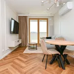 Rent 3 bedroom apartment of 51 m² in Krakow