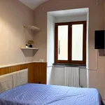 Rent a room in turin