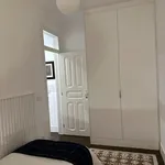 Rent 4 bedroom apartment in Lisbon