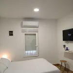 Rent 1 bedroom apartment of 35 m² in Madrid