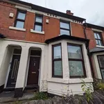 Rent 6 bedroom house in East Midlands