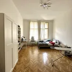 Pronajměte si pokoj o rozloze 96 m² v Prague