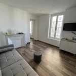 Rent 2 bedroom apartment of 37 m² in TOULON