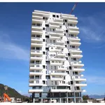 Affitto 6 camera appartamento di 210 m² in Salerno