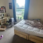 Rent 8 bedroom house in Leeds