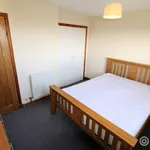 Rent 2 bedroom flat in Aberdeen