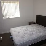 Rent 2 bedroom flat in Salford