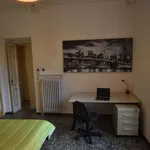 Rent 5 bedroom apartment in Turin