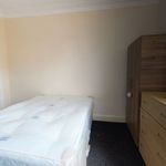 Rent 4 bedroom house in Yorkshire And The Humber