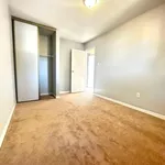 Appartement de 3013 m² avec 4 chambre(s) en location à Newmarket (Huron Heights-Leslie Valley)