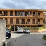 Rent 4 bedroom apartment of 100 m² in Messina