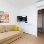 Rent 1 bedroom apartment of 26 m² in Vienna