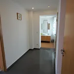 Miete 8 Schlafzimmer wohnung von 200 m² in Leverkusen